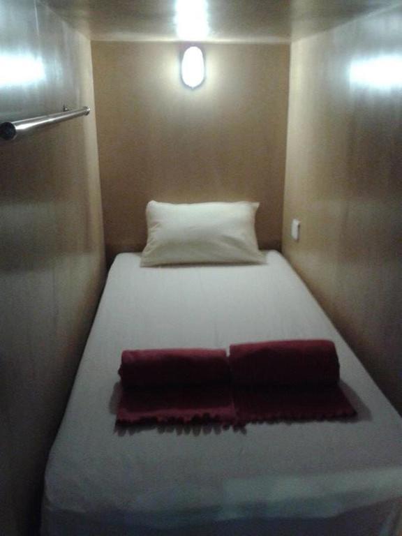 Skypod Boutique Hostel Кота-Кінабалу Номер фото